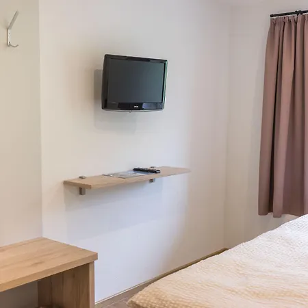 Fernerblick Apartments 3* Tux