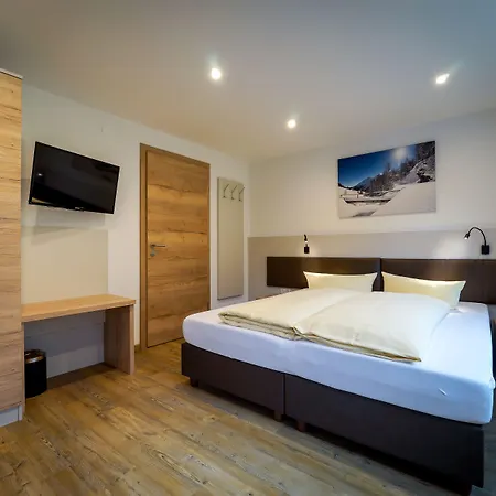 Fernerblick Apartments Guest house