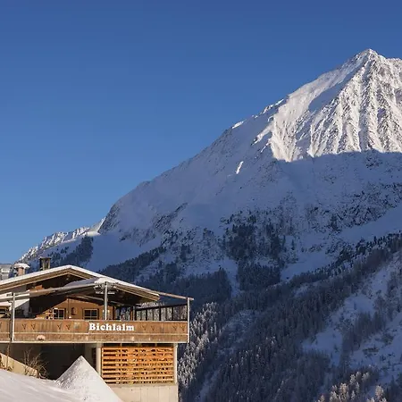 Fernerblick Apartments Guest house Tux