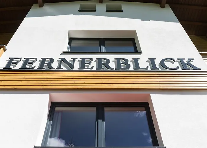 Fernerblick Konukevi Tux