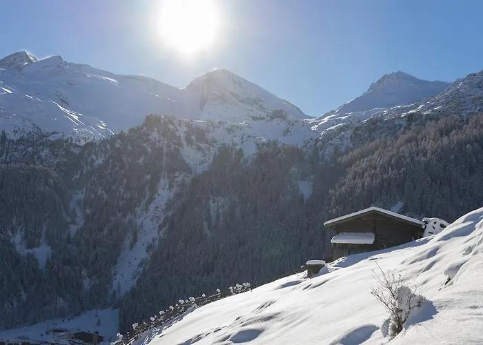 Konukevi Fernerblick 3*